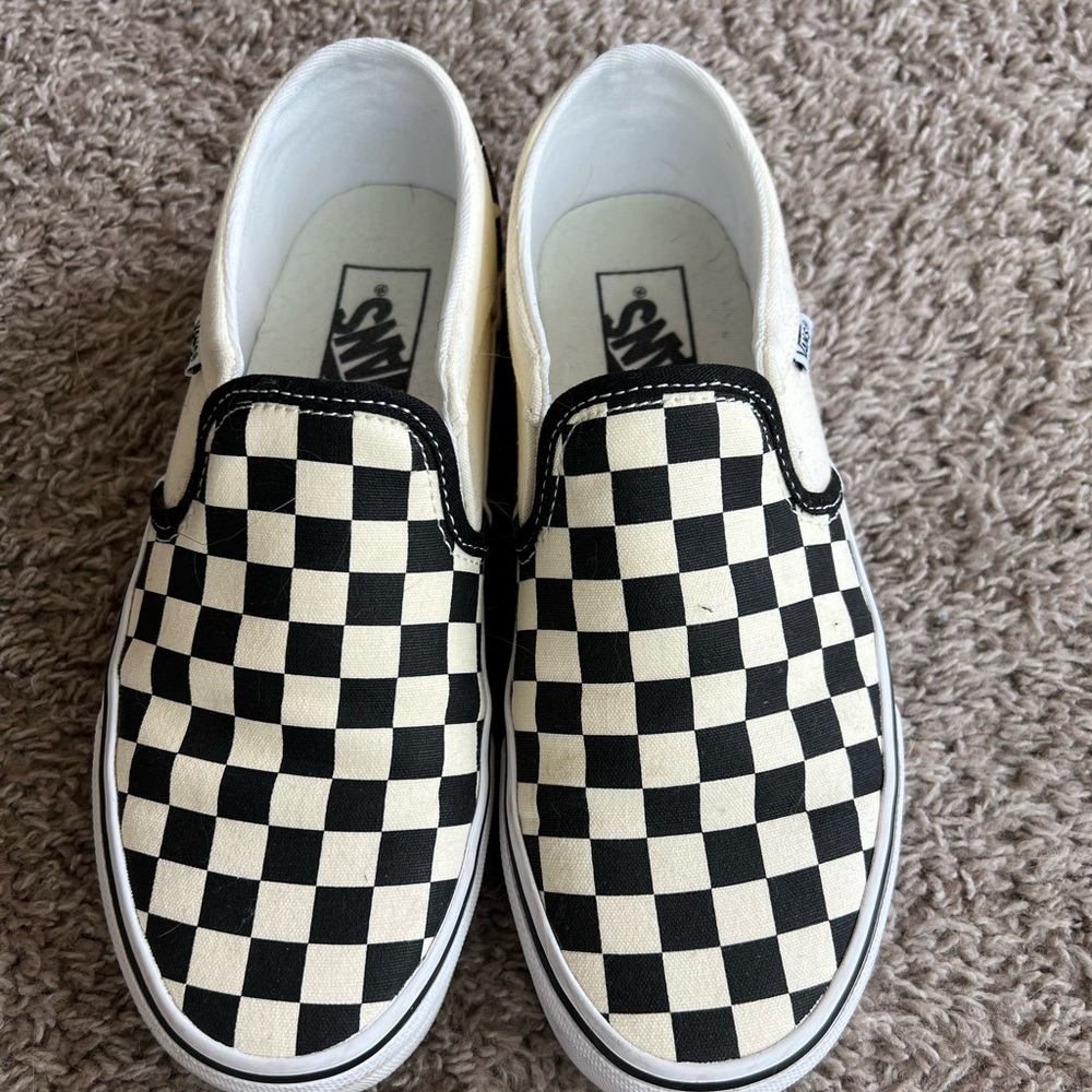 Women’s checkered Vans. Worn one time.